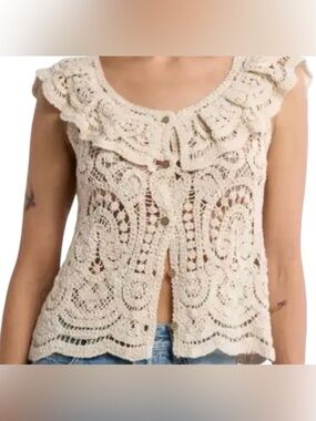Liv Los Angeles Crochet Lace Cap Sleeve Cardigan